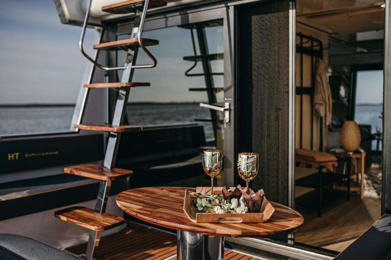 Myhouseboat 2 Hotel Morbisch am See Bagian luar foto