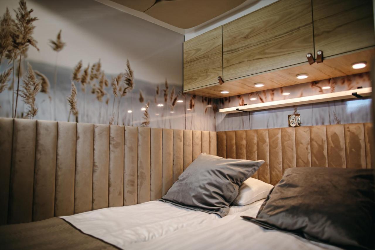 Myhouseboat 2 Hotel Morbisch am See Bagian luar foto