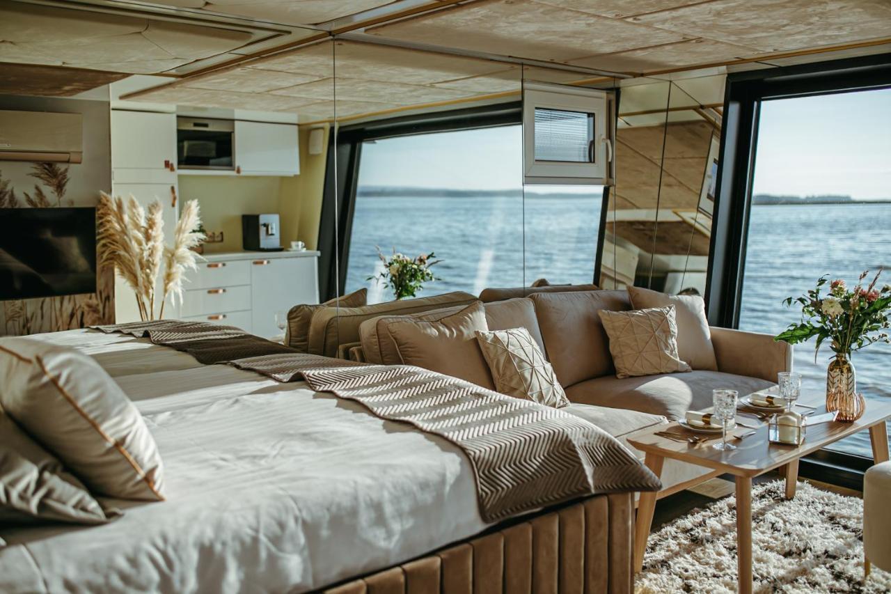 Myhouseboat 2 Hotel Morbisch am See Bagian luar foto